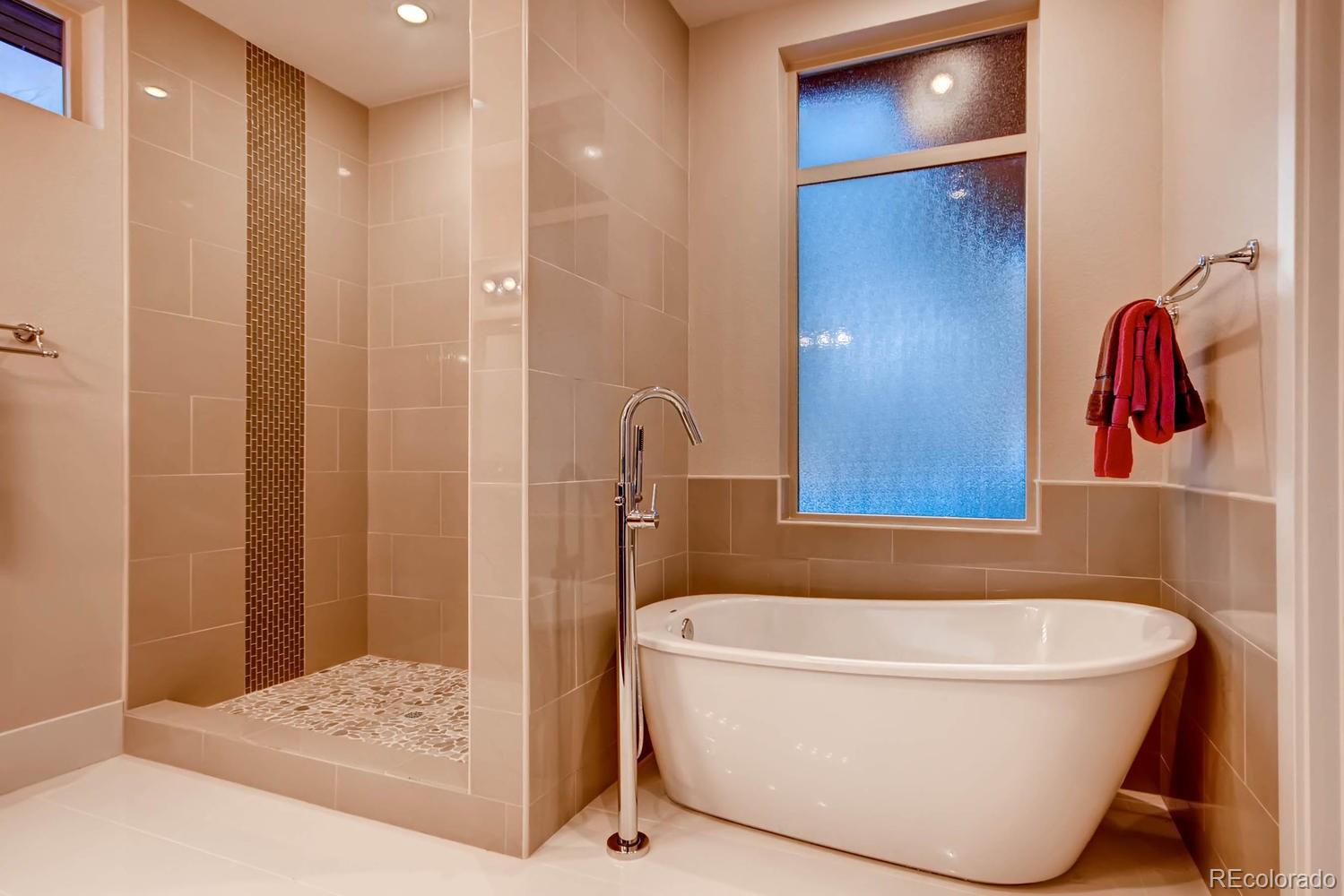 Get a Cash Offer Today 30 2660 King Master Bath Claw Tub