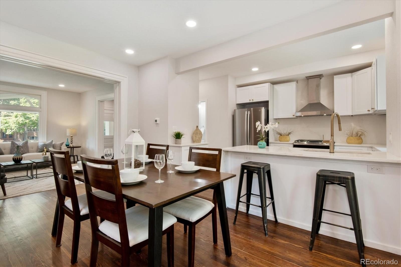 1108 York Kitchen