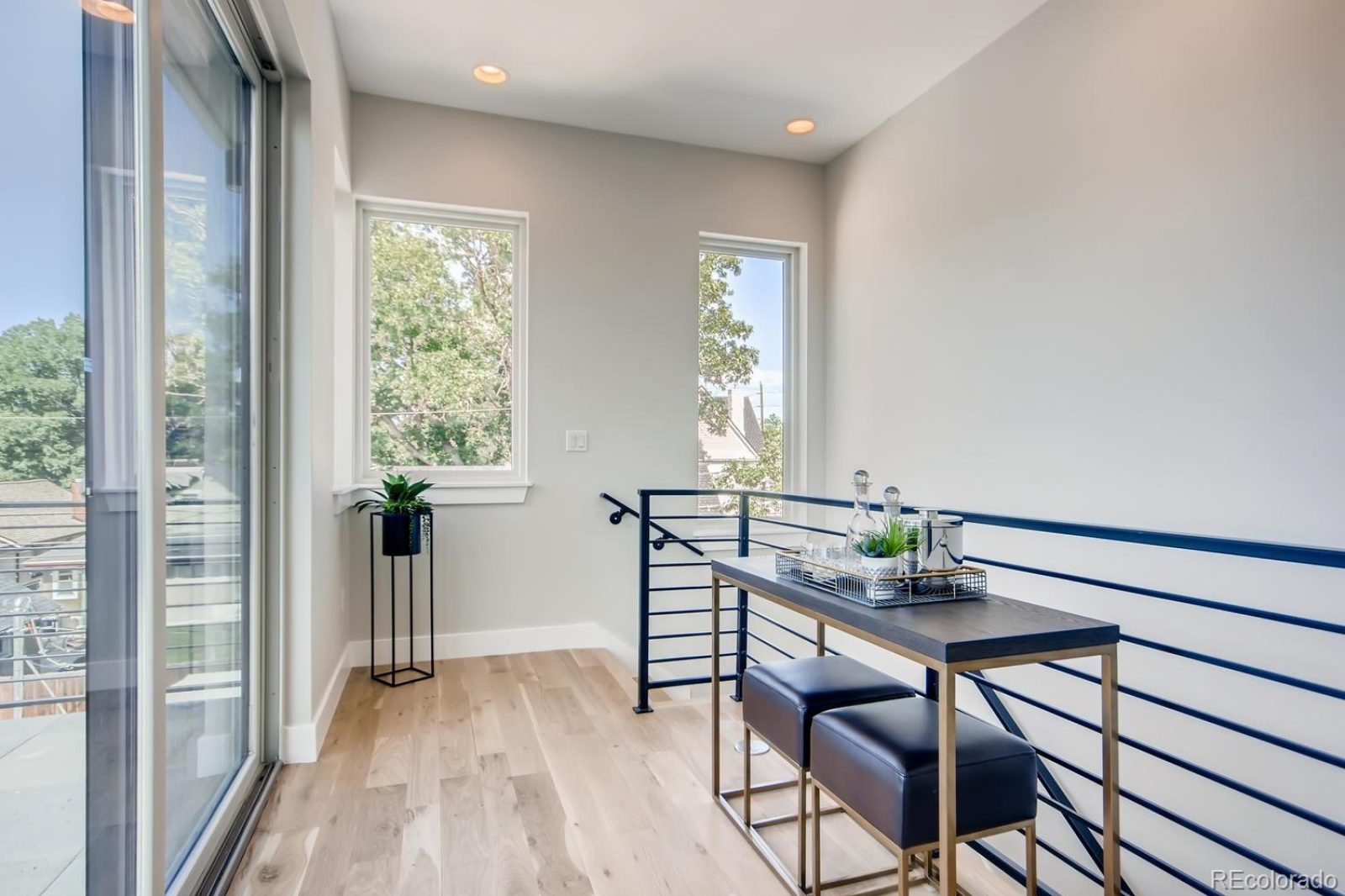 1385 Raleigh Walkout to Patio