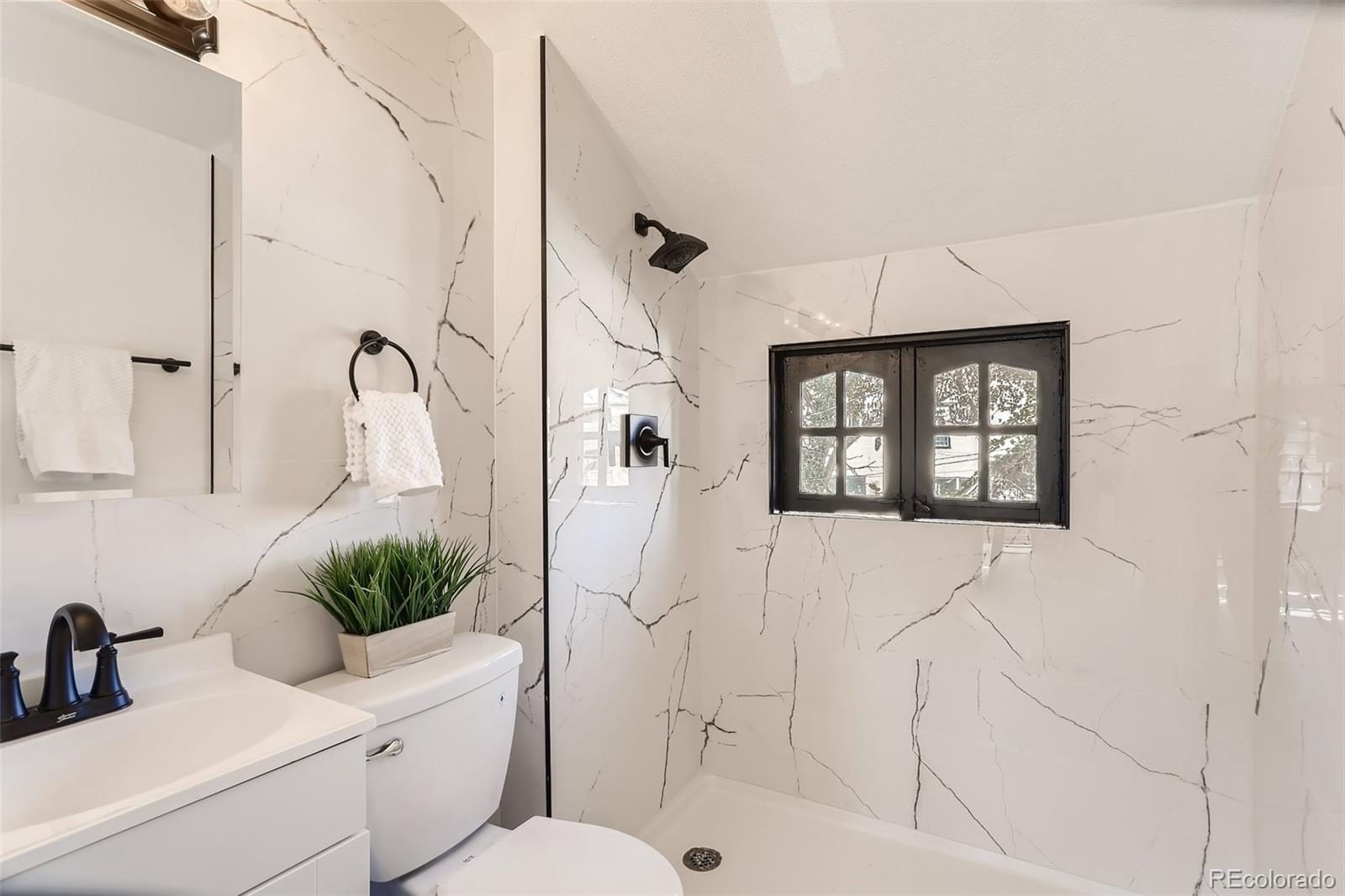 2315 11th Bath