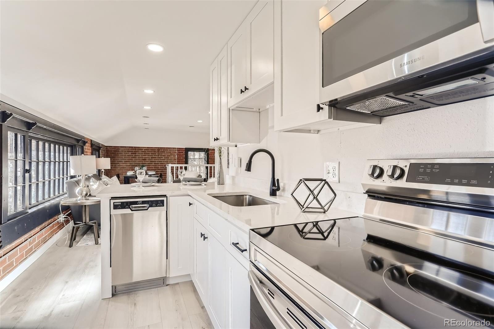 2315 11th Kitchen