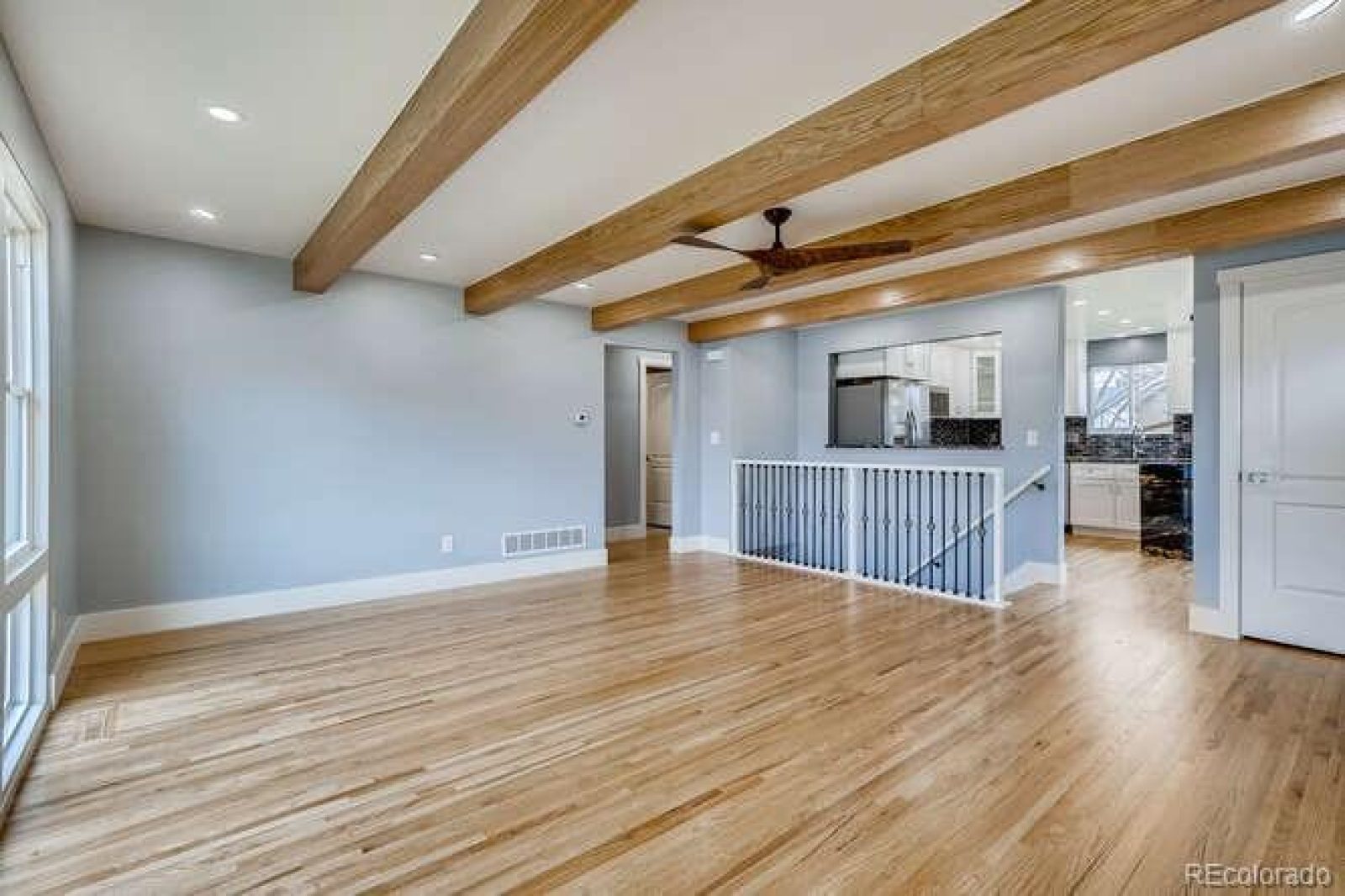 3580 Ward Living to Kitchen